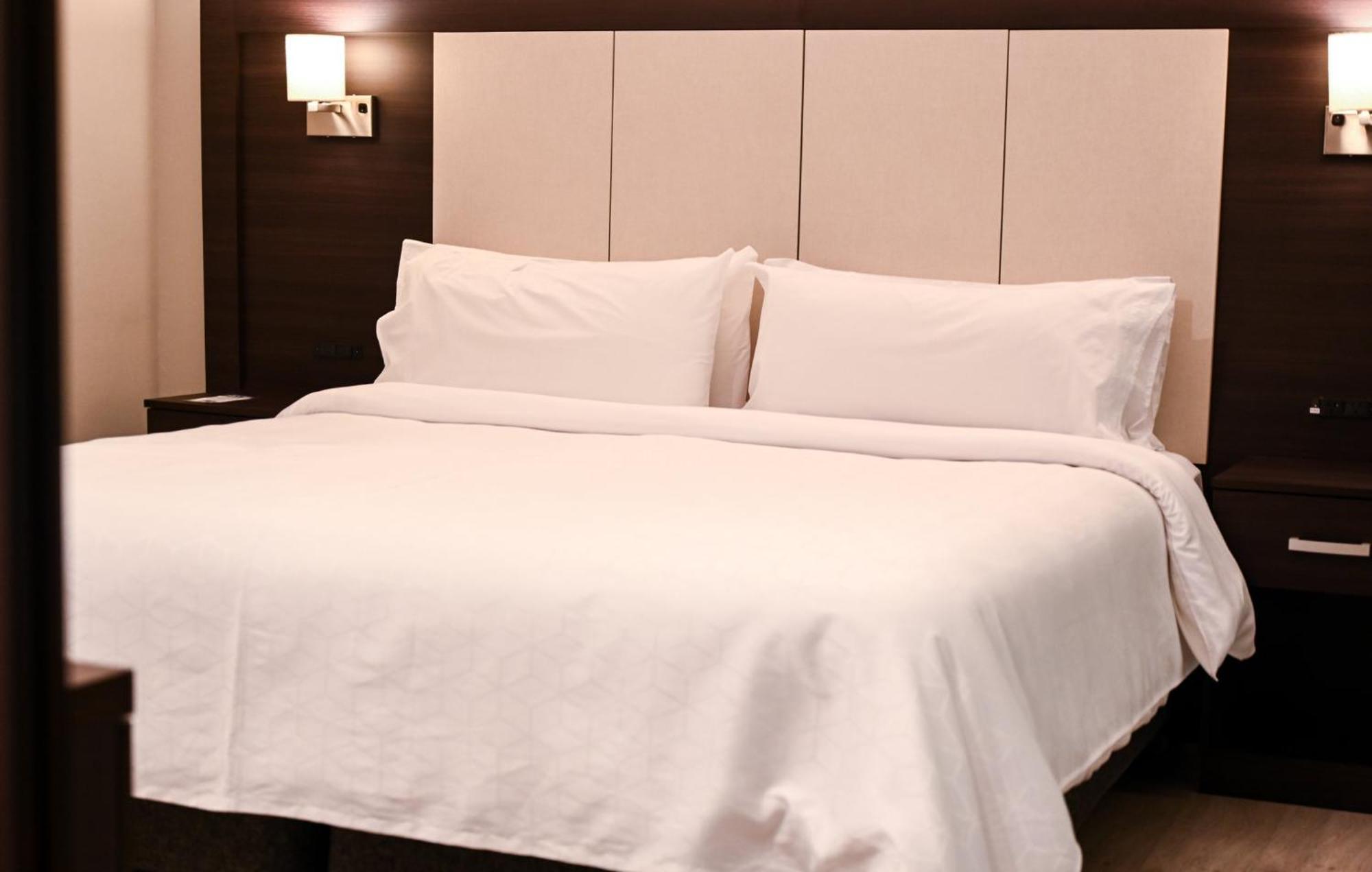 Holiday Inn Express Rosario By Ihg Exterior foto
