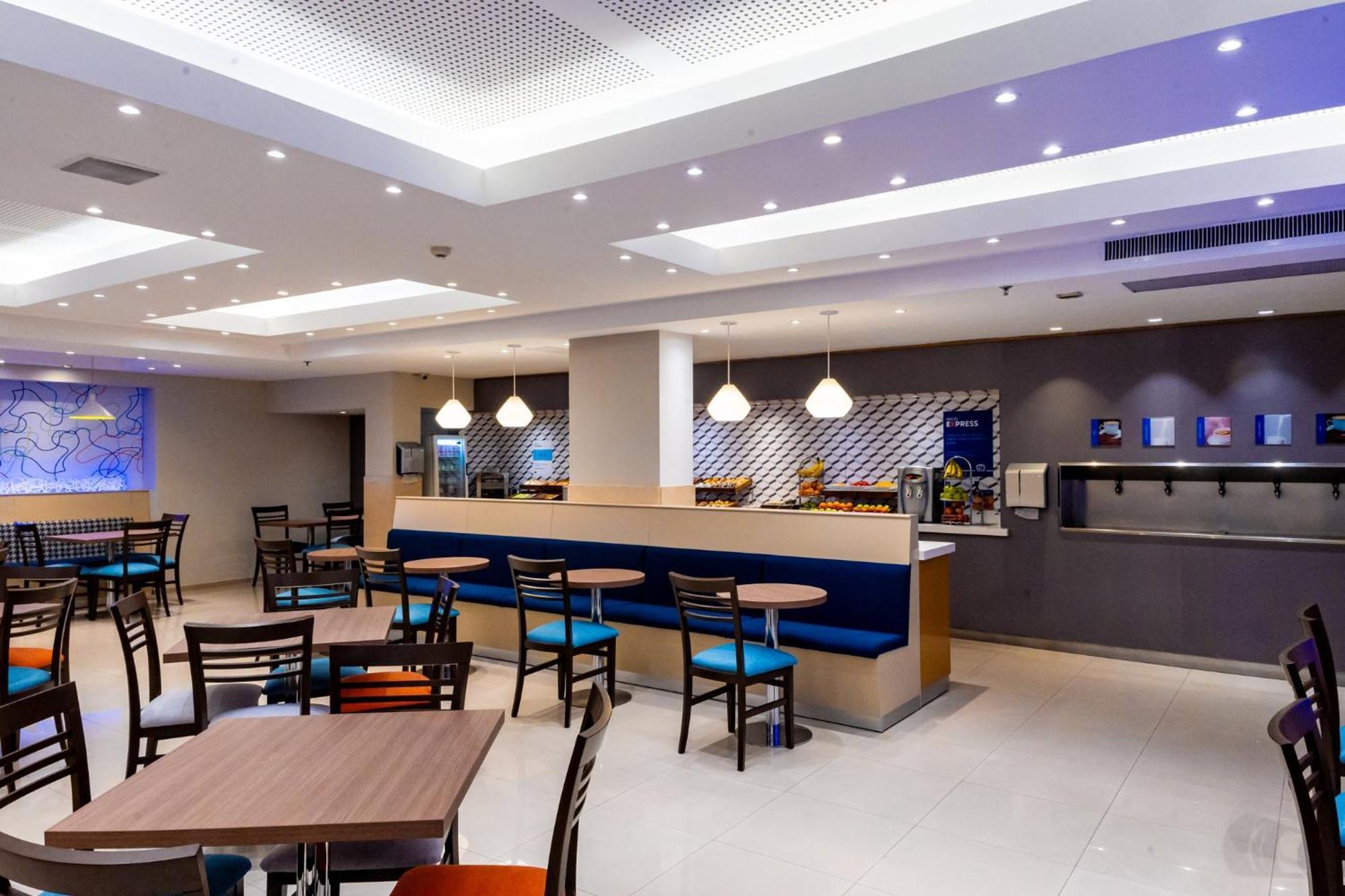 Holiday Inn Express Rosario By Ihg Exterior foto