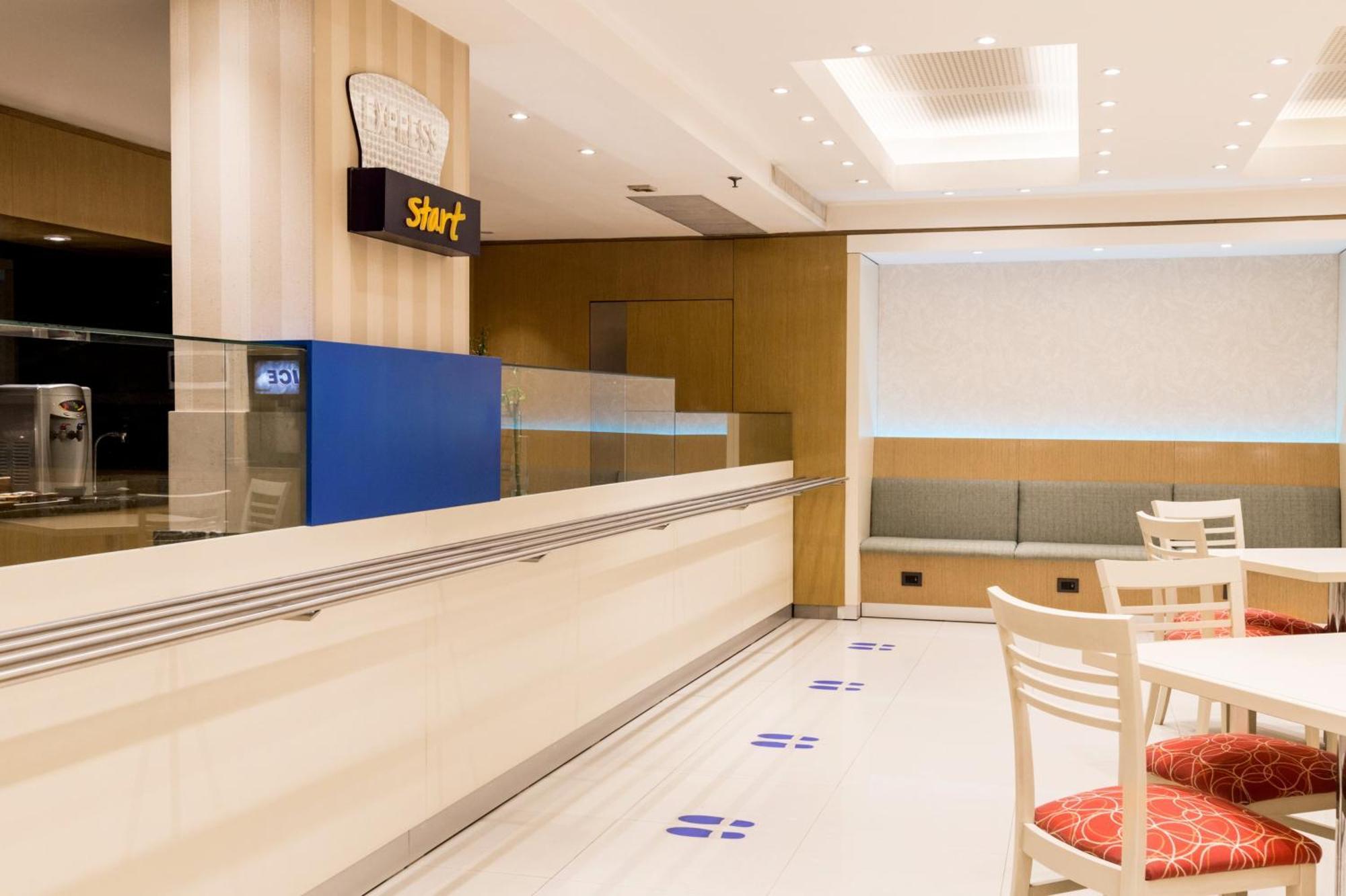 Holiday Inn Express Rosario By Ihg Exterior foto